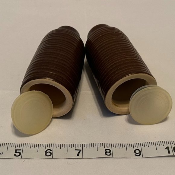 DENBY-LANGLEY Mayflower Pattern Salt & Pepper Set - Picture 5 of 5